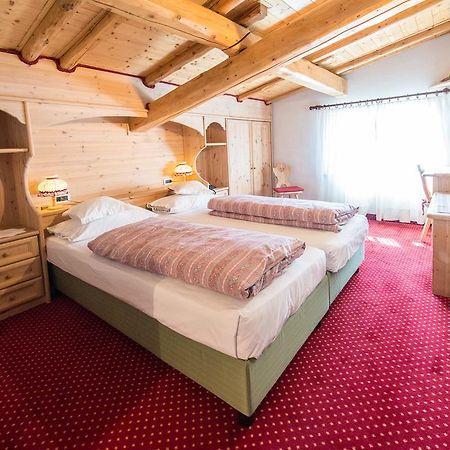 Hotel Garni Norma Madonna Eksteriør bilde